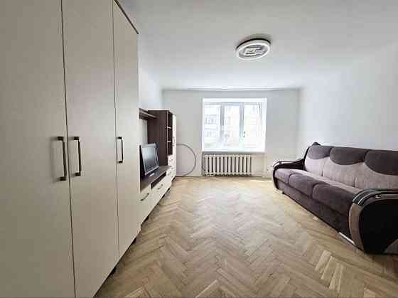 Здам 2к чешку, БУЛЬВАР (Р-Н ВОДОГРАЮ), ОКРЕМІ кімнати, БАЛКОН, вільна! Черновцы