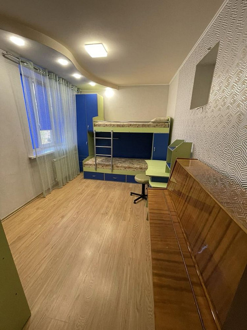 Аренда шикарной 3к Сталинки в Центре города ,с автономным отоплением! Слов`янськ - зображення 7