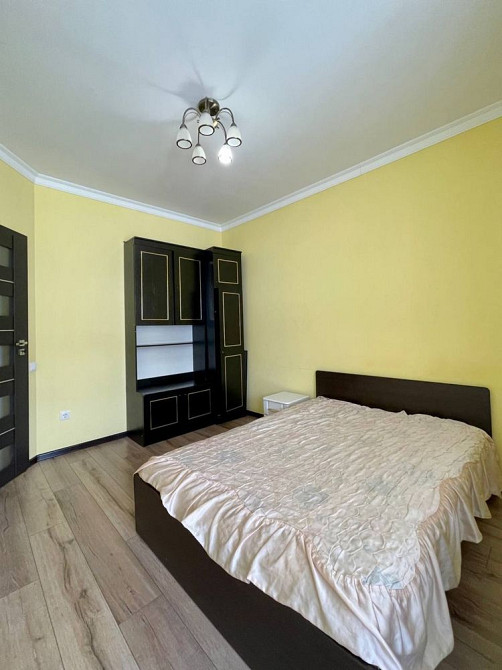 Затишна квартира в центрі міста Ивано-Франковск - изображение 5