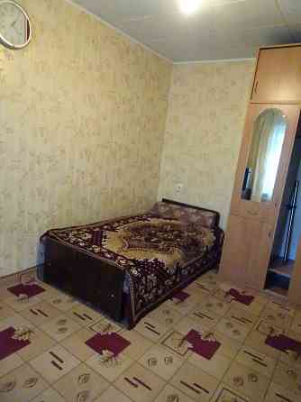 Бажана, 1к хорошая квартира, метро Харьковская Дарницкий Киев