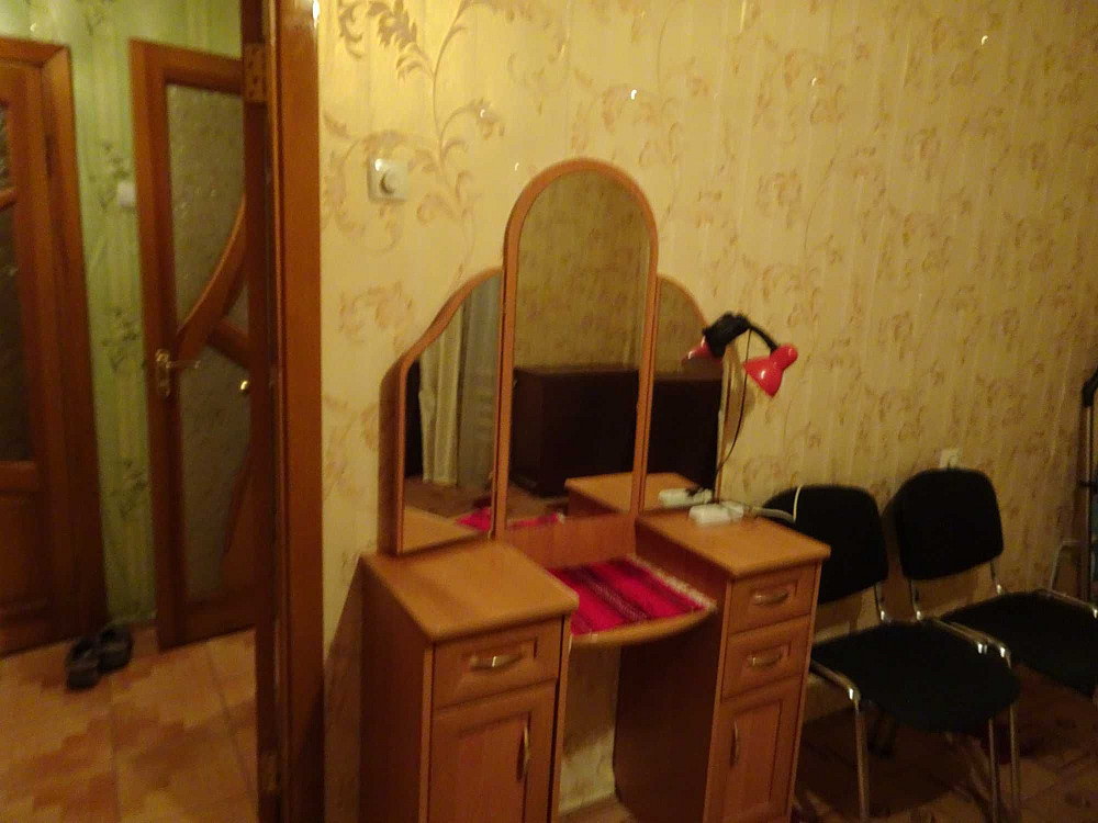 Бажана, 1к хорошая квартира, метро Харьковская Дарницкий Киев - изображение 2