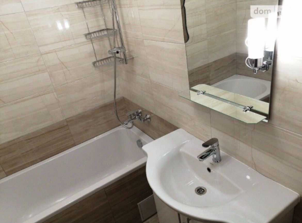 Затишна квартира в центрі міста вул Мельника 10 Ивано-Франковск - изображение 7