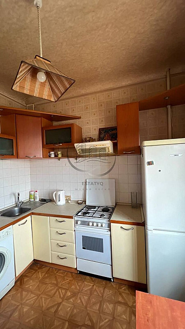 Здається трикiмнатна у 'Домi з шпилем' (+ Світло) Харків - зображення 3