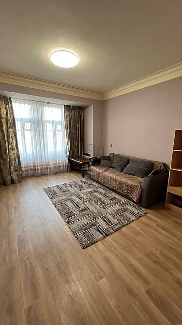 Здається трикiмнатна у 'Домi з шпилем' (+ Світло) Харків - зображення 1