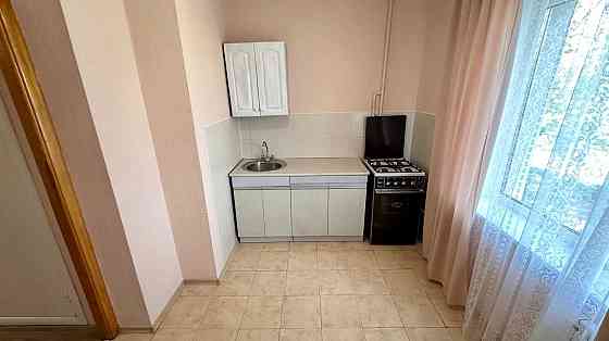 Фото реальні 1к Троещина вул.Беретті 3. ТЦ Фестивальний 3хв пішки Киев