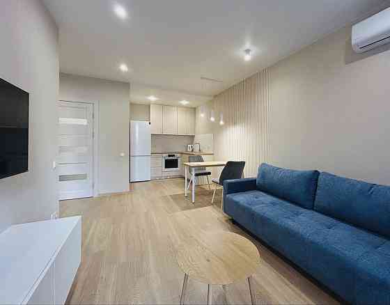 Варшавський Плюс 1 -кімнатна, метро Нивки. Перша здача євродвушки Киев