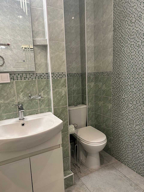 2-кімнатна в історичному центрі Києва (безпечна, затишна). Киев - изображение 4