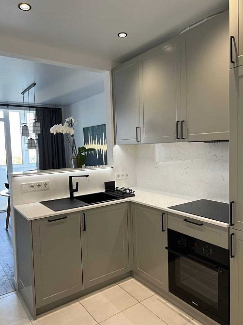 Оренда 2-кімн сучасної квартири в енергонезалежному будинку біля парку Киев - изображение 3