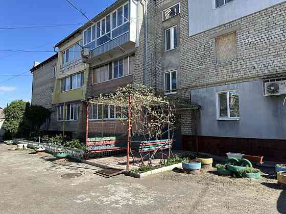 Продається 3-х кімнатна квартира з гаражем. Вознесенск