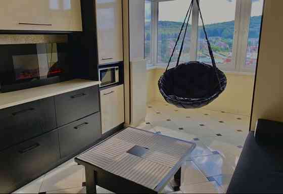 Продаж 2-кімнатної квартири з ГАРАЖЕМ (Винники, вул.Винна Гора) Винники