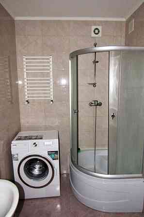 Продам ДВОХ ЧЕШКУ, КОМАРОВА (Скальда), ПАРК ЖОВТНЕВИЙ, меблі! техніка! Черновцы