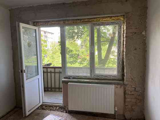 3-х кімнатна 60 м2 АТБ Мужайська 105 Берегово Берегове