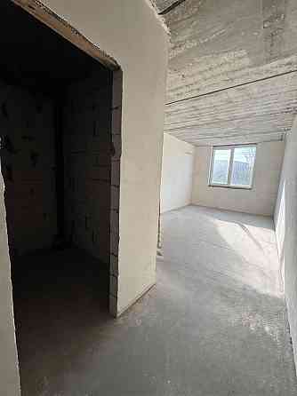 1 кімнатна чистова 1 поверх Власник Святопетрівське (Києво-Свят.р-н)