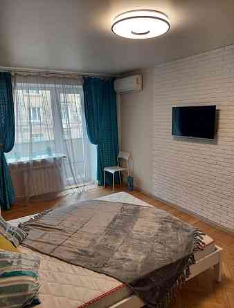 Продам сталинка, ж/б, лифт, ул.Пушкинская (Г. Сковороды),Центр Харків