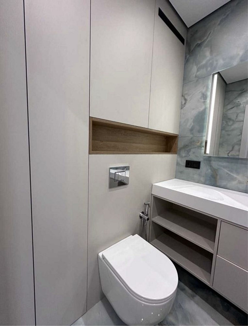 Актуальна! Варшавський Виноградарь Діброва Місто Квітів Крістерів  Єос Київ - зображення 5