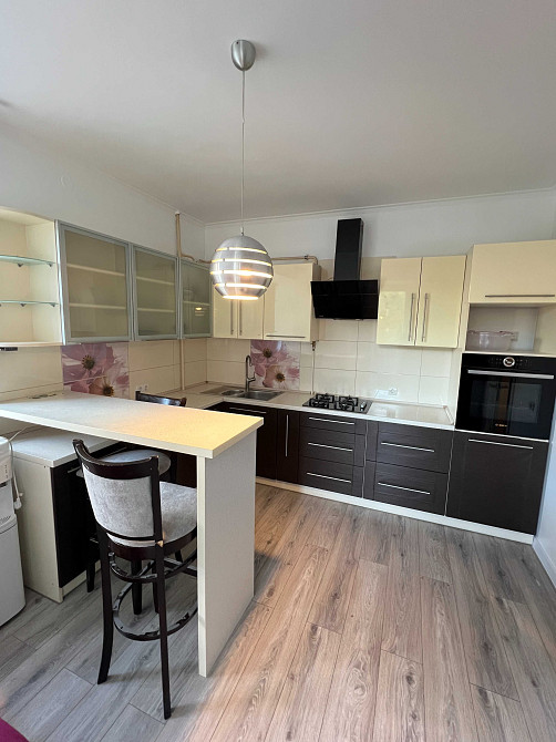 Оренда 2 кімнатної квартири в новобудові на вулиці Шевченка Львов - изображение 4