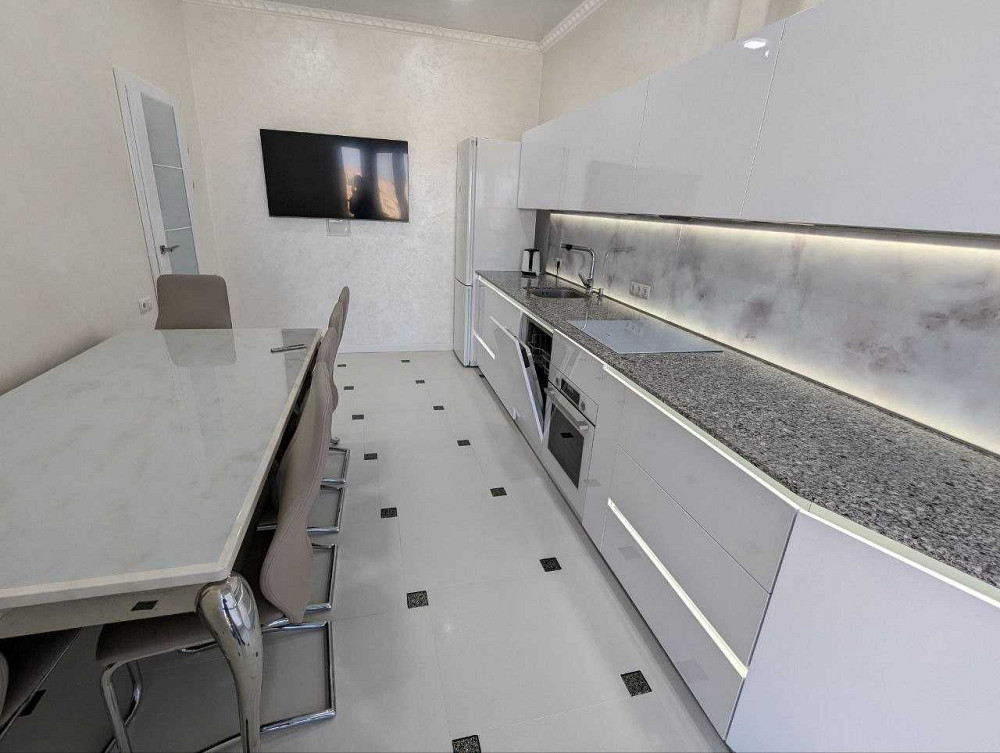 Оренда 3х вул. Г. Мазепи, ЖК "Театральний" Ровно - изображение 3