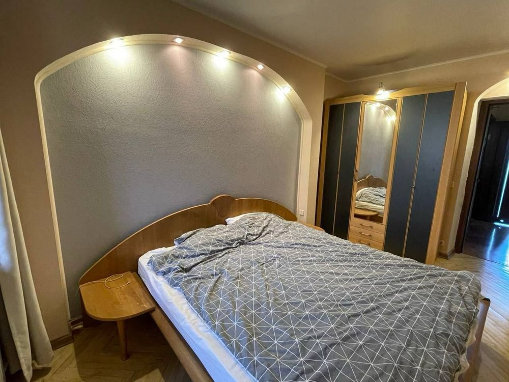 Затишна трикімнатна квартира чекає на вас! Киев - изображение 5