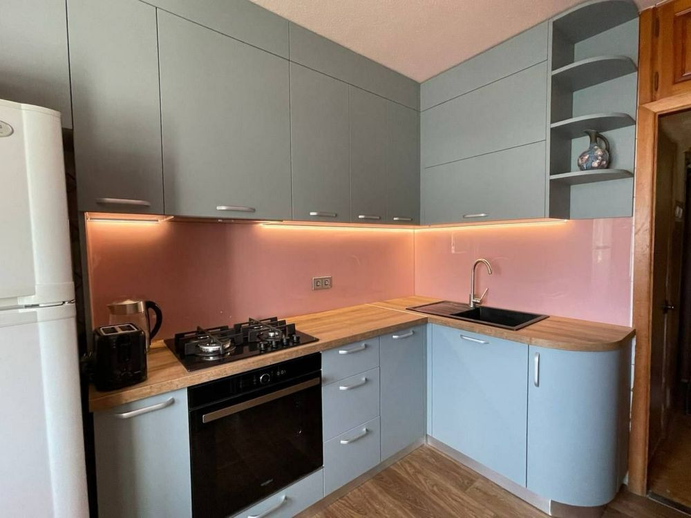 Затишна трикімнатна квартира чекає на вас! Киев - изображение 1