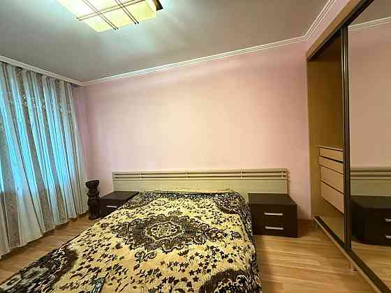 Район Т.Ц-Майдан! Оренда 3-кімнатної квартири Черновцы