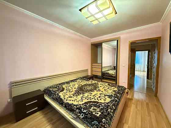 Район Т.Ц-Майдан! Оренда 3-кімнатної квартири Черновцы