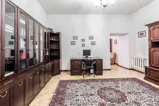 2 кімнатна квартира від власника в центрі Львів Львов