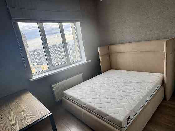 БЕЗ %, Верхогляда 2А, ЖК Новопечерський Двір, Драгомірова Киев