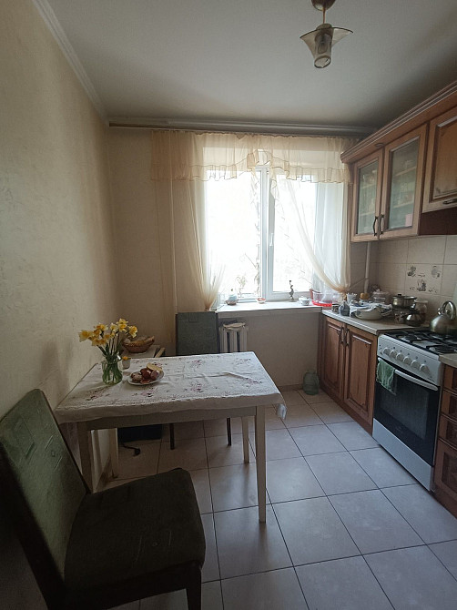 Здам ліжко -місце для проживання дівчини. Північний Ровно - изображение 2