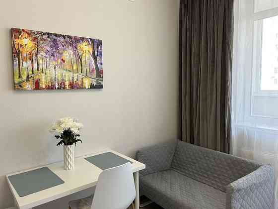 Здається в оренду 1 кімнатна квартира в ЖК Традиція Пчілки 7 Позняки Киев