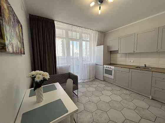 Здається в оренду 1 кімнатна квартира в ЖК Традиція Пчілки 7 Позняки Киев