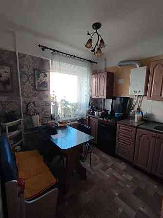 Продам вдохкімнатну квартиру Нововолынск