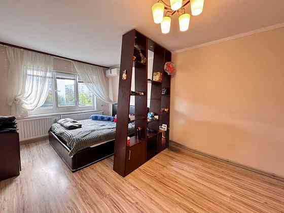 Продається 2 кімнатна квартира м Івано-Франківськ Ивано-Франковск