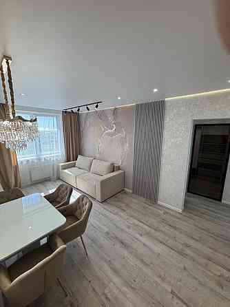 53 Жемчужина. Таирова. 2 комн. 60 м. Ремонт, мебель. Низкий этаж Лиманка