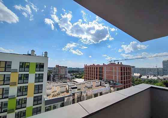 Дворівнева з-ох кімнатна  квартира на вул.Угорська, Сихівський район Львов