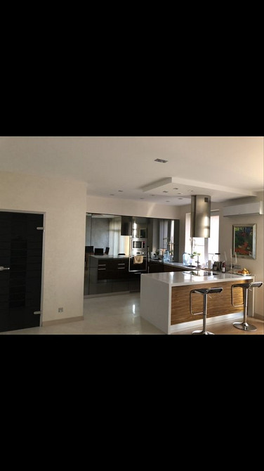 Продається трьох кімнатна квартира Ужгород - изображение 2