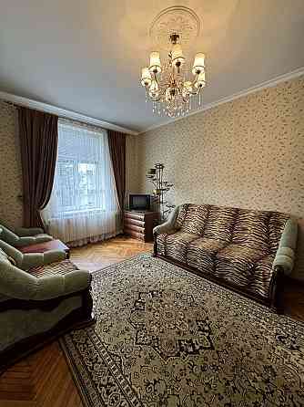 Світла та затишна 2-кімнатна квартира, центр, ідеальне розташування Черновцы