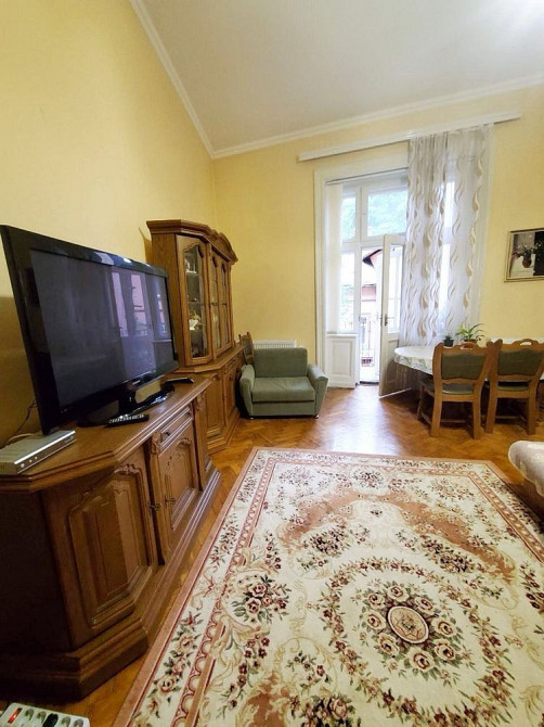 ЦЕНТР! Здам 2х кімнатну, УКРАЇНСЬКА, З БАЛКОНОМ, індивід. опал! вільна Черновцы - изображение 4