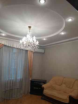 Сдам довгостроково свою 3-и кімнатну квартиру біля метро Лук'янівка. Киев