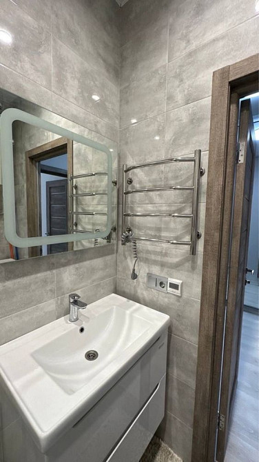 Довгострокова оренда квартири на Печерську Є.Коновальця 36е, безтварин Киев - изображение 3