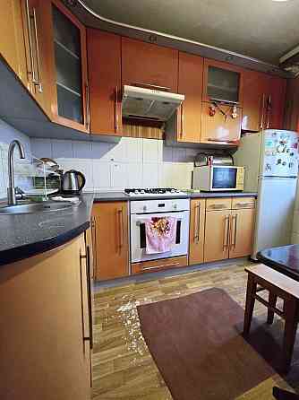 Здам 2х кімнатну, ГОЛОВНА (ТЦ ДЕПОТ), ОКРЕМІ КІМНАТИ, ЛОДЖИЯ, вільна! Черновцы