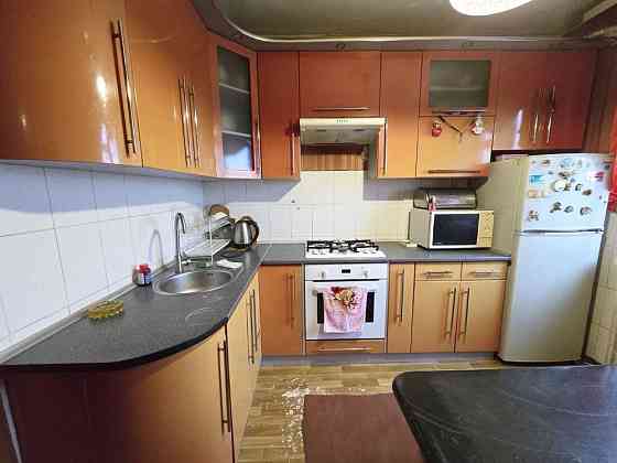 Здам 2х кімнатну, ГОЛОВНА (ТЦ ДЕПОТ), ОКРЕМІ КІМНАТИ, ЛОДЖИЯ, вільна! Черновцы