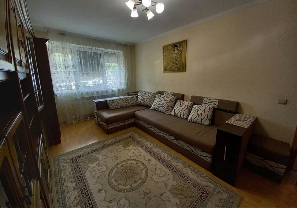 Оренда 3-кім.Заньковецькій 38 Ужгород - зображення 3