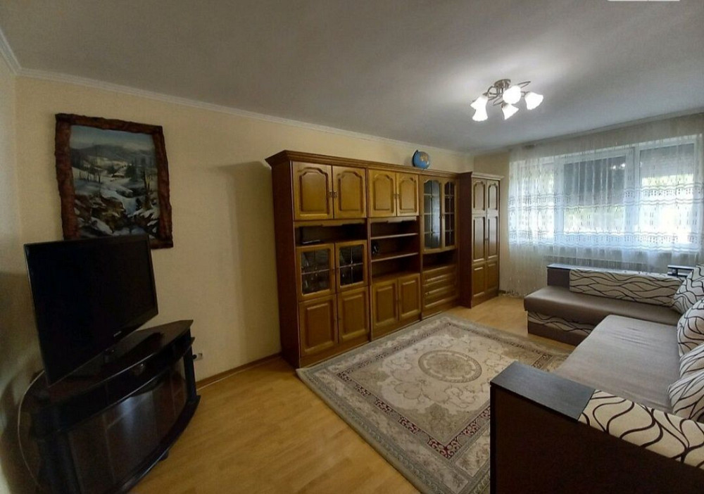 Оренда 3-кім.Заньковецькій 38 Ужгород - зображення 1