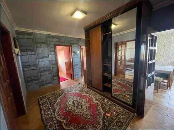 Продається 4 кімнатна квартира по проспект Червоної Калини Львов