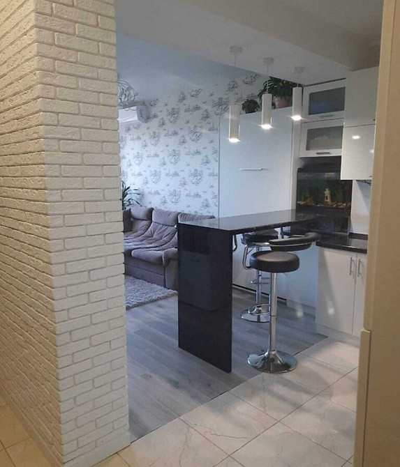 Двокімнатна 48м2 Центральний парк 63000$ Ирпень - изображение 3