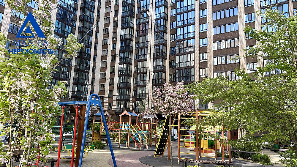 Новобудова в центрі міста Луцька в ЖК "Атлант" Луцк - изображение 1