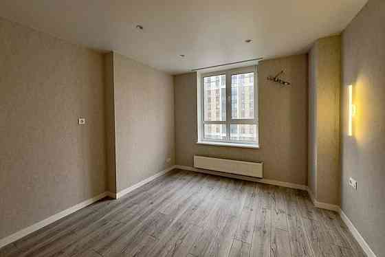 Велика 2-х кімнатна з ремонтом в ЖК Центральний 2 Ирпень