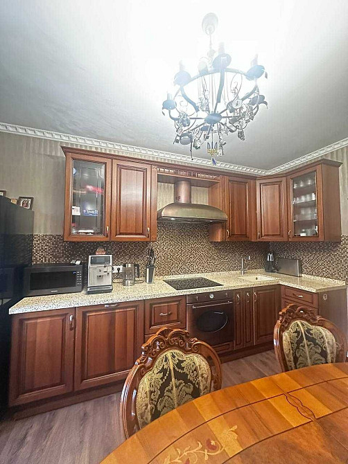 Простора 3 кімн. квар. 92 м.кв. Урлівська 30, Позняки, Осокорки, Без % Київ - зображення 1