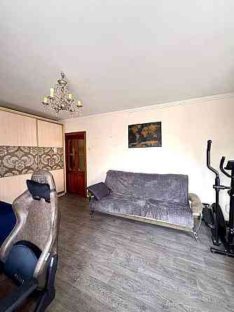 Прода 1кім велику чешку р-н Ювілейний. 