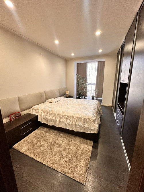 Оренда крутої квартири студії+спальня на Героїв Майдану Черновцы - изображение 6